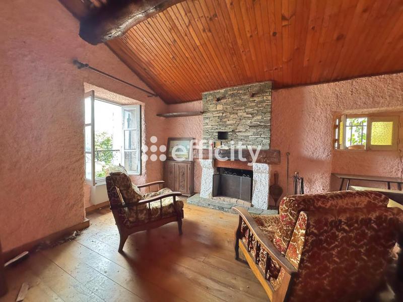 Maison - 107 m² - 5 pièces