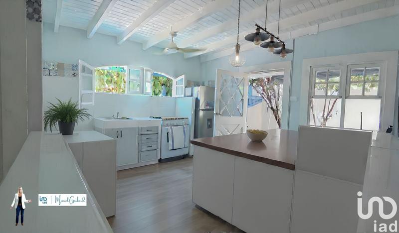 Maison - 400 m² - 6 pièces