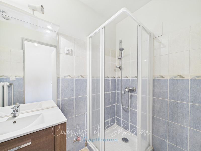 Appartement ancien - 68 m² - 4 pièces