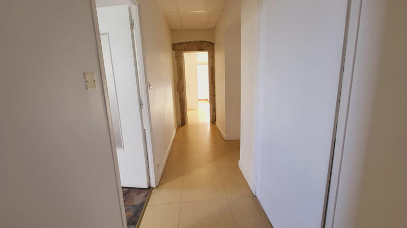 Bureau - 85 m² - 3 pièces