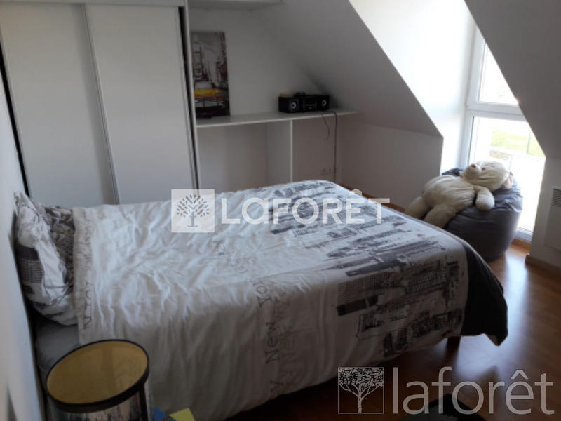 Maison - 104 m² - 5 pièces