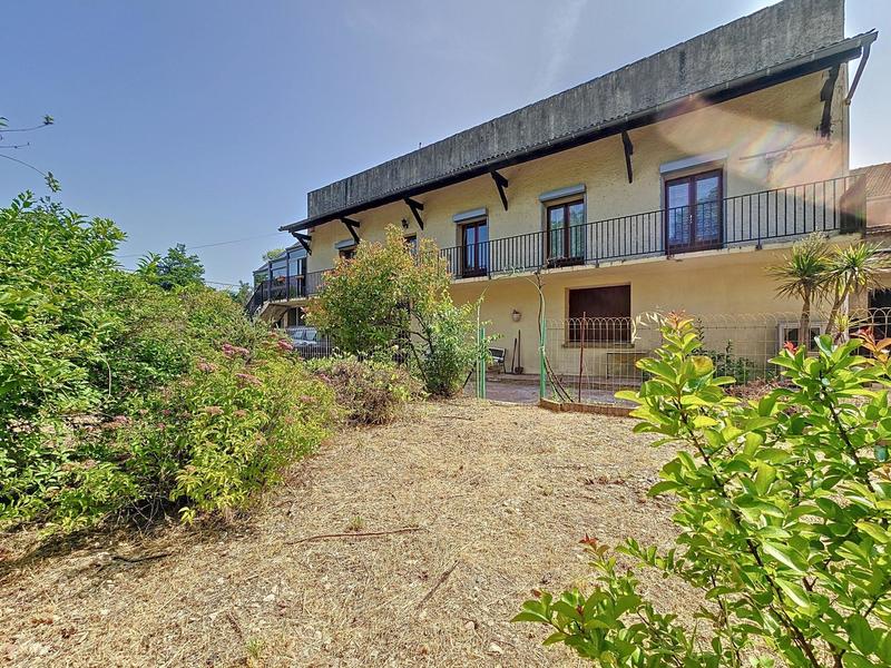 Maison - 143 m² - 5 pièces