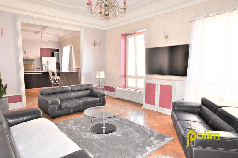 Appartement - 130 m² - 4 pièces