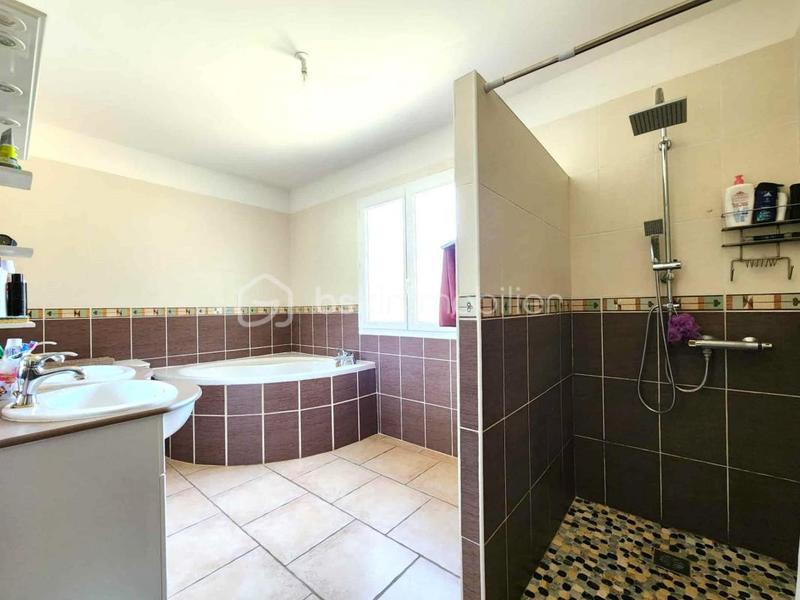 Villa - 183 m² - 5 pièces