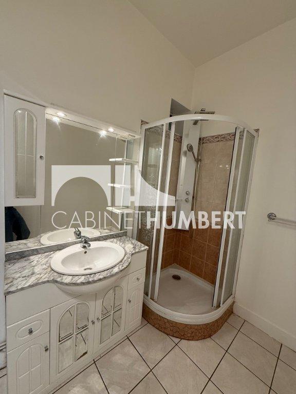 Appartement - 87 m² - 3 pièces