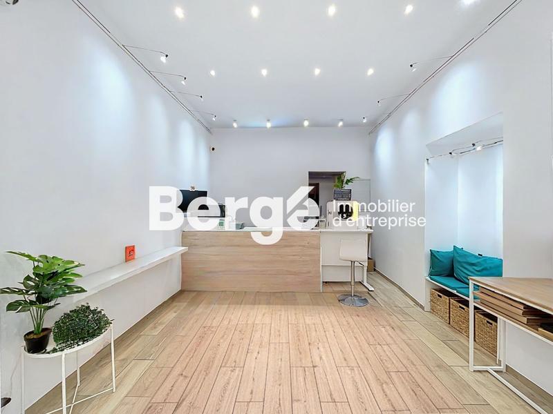 Local commercial - 23 m² - 3 pièces