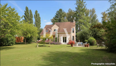 Maison - 194 m² - 6 pièces