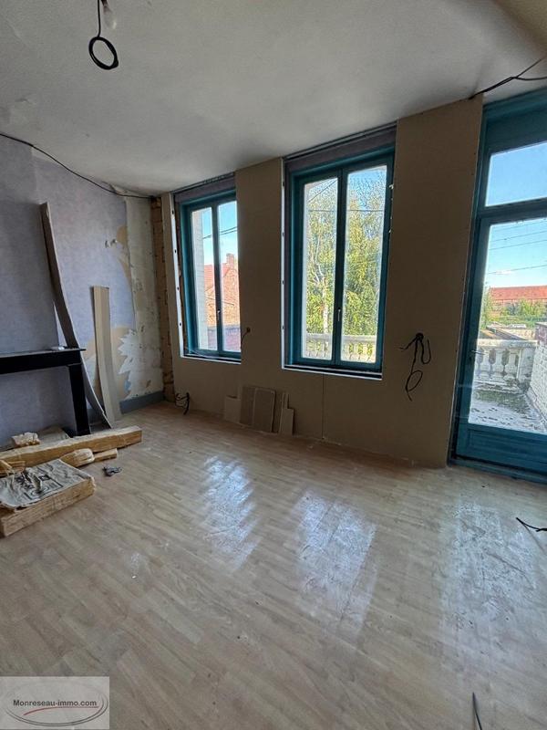 Maison - 120 m² - 3 pièces