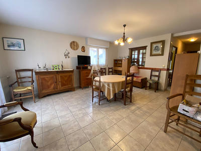 Maison - 130 m² - 4 pièces