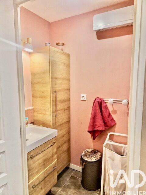 Maison - 267 m² - 11 pièces