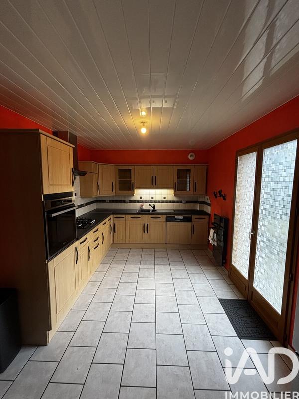 Maison - 92 m² - 4 pièces