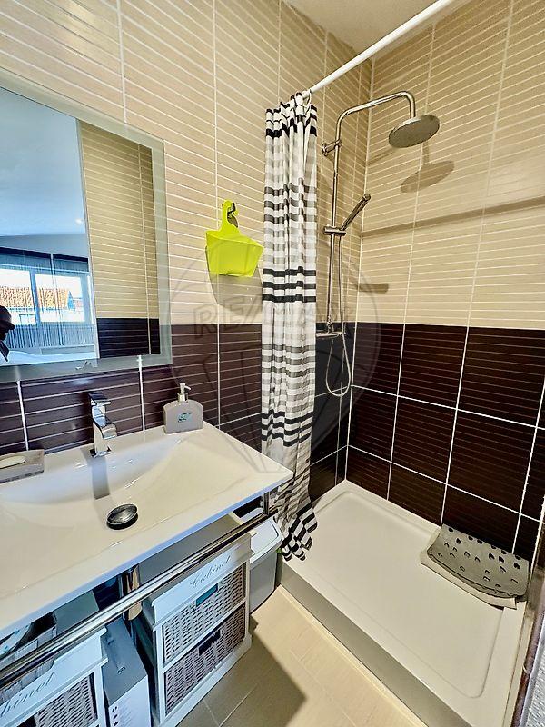 Maison - 180 m² - 5 pièces