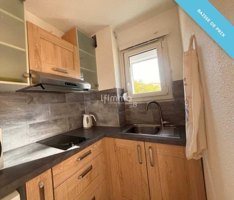 Studio - 24 m² - 1 pièce