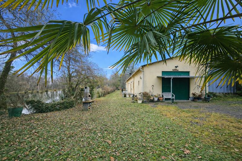 Maison - 137 m² - 4 pièces