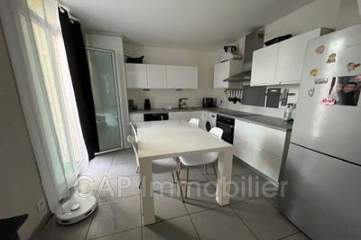 Appartement - 413 m² - 6 pièces