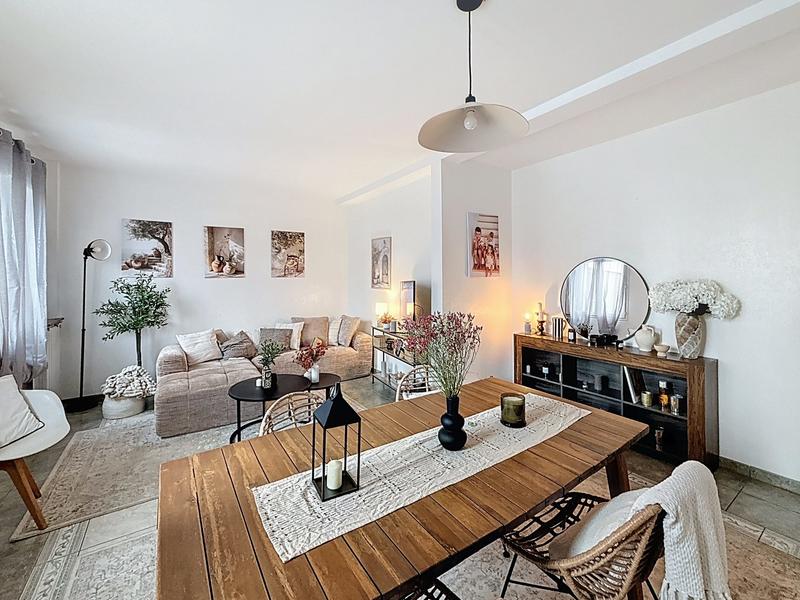 Appartement - 65 m² - 4 pièces