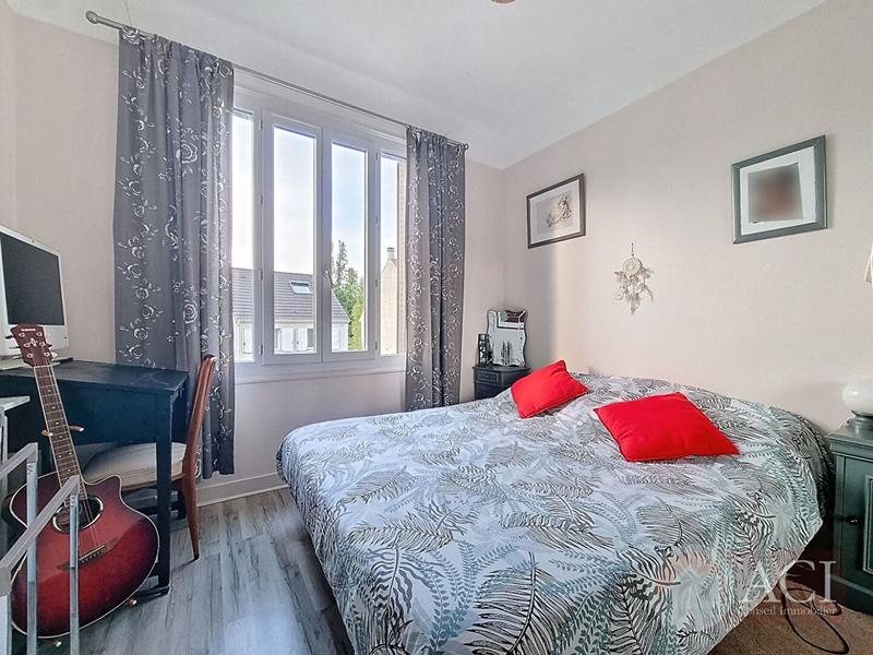 Maison - 82 m² - 5 pièces