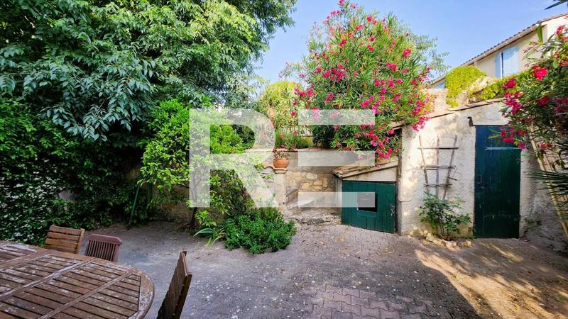 Maison - 170 m² - 8 pièces