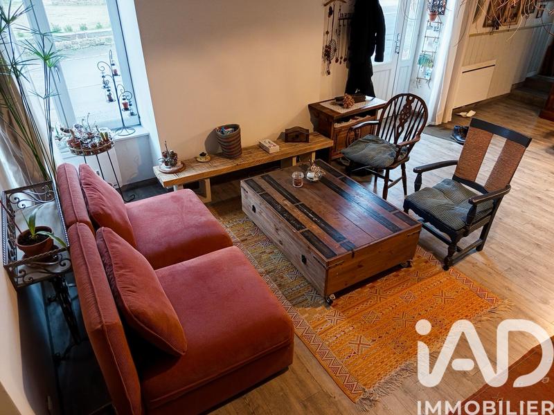 Maison - 143 m² - 5 pièces