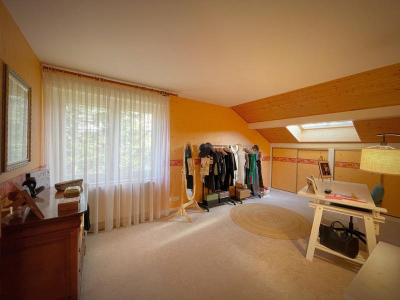 Propriété - 300 m² - 13 pièces