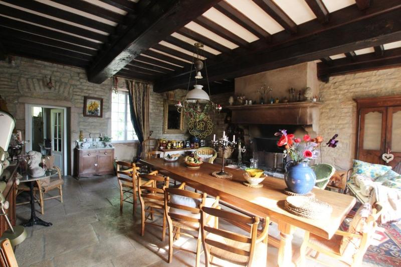 Maison de village - 151 m² - 7 pièces