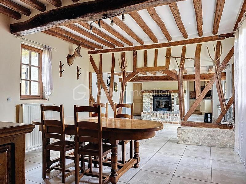 Maison - 107 m² - 6 pièces