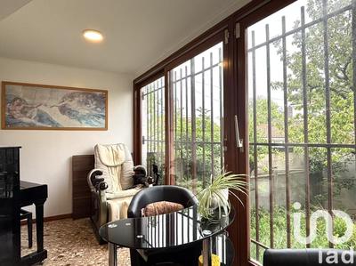 Maison - 167 m² - 5 pièces