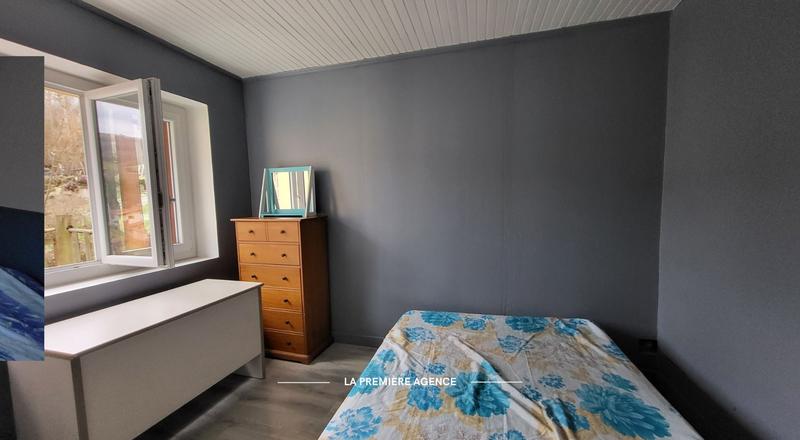 Maison - 125 m² - 8 pièces