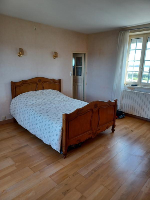 Propriété - 6 400 m² - 5 pièces