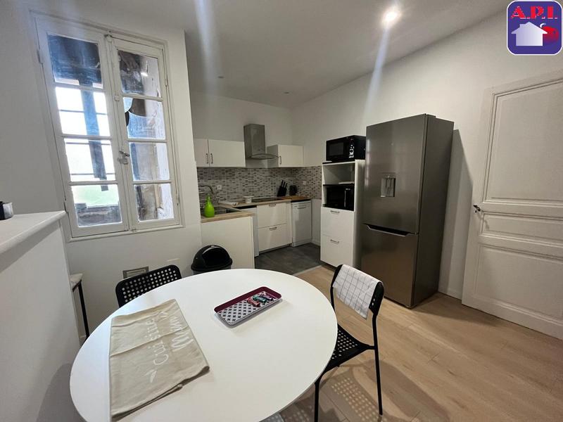 Appartement - 91 m² - 4 pièces