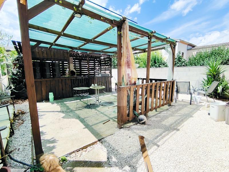 Maison - 90 m² - 3 pièces