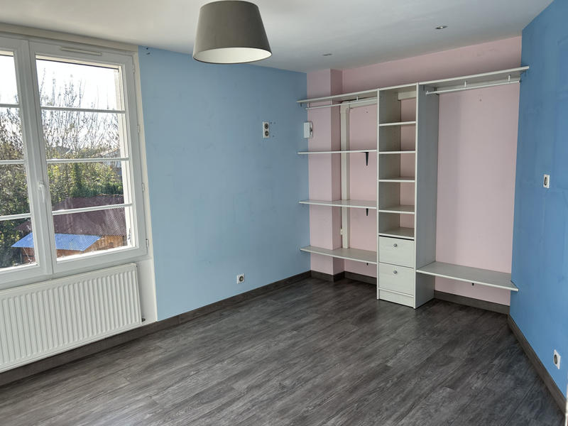 Maison - 200 m² - 8 pièces