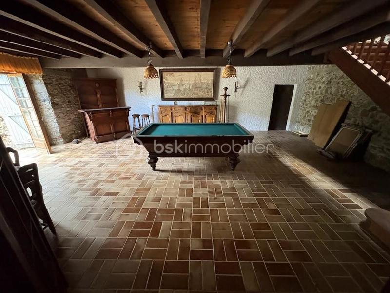 Corps de ferme - 290 m² - 14 pièces