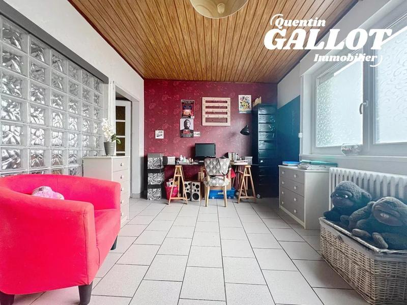 Maison - 183 m² - 6 pièces