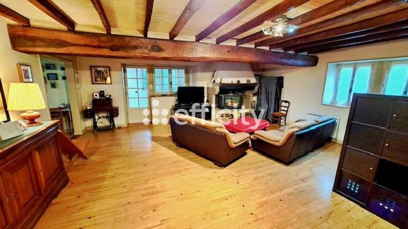 Maison - 282 m² - 10 pièces