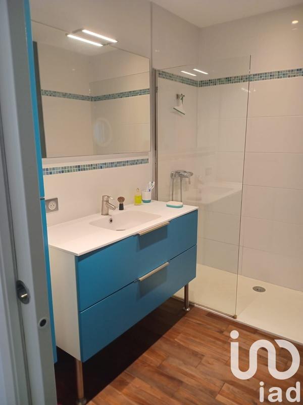 Maison - 215 m² - 10 pièces