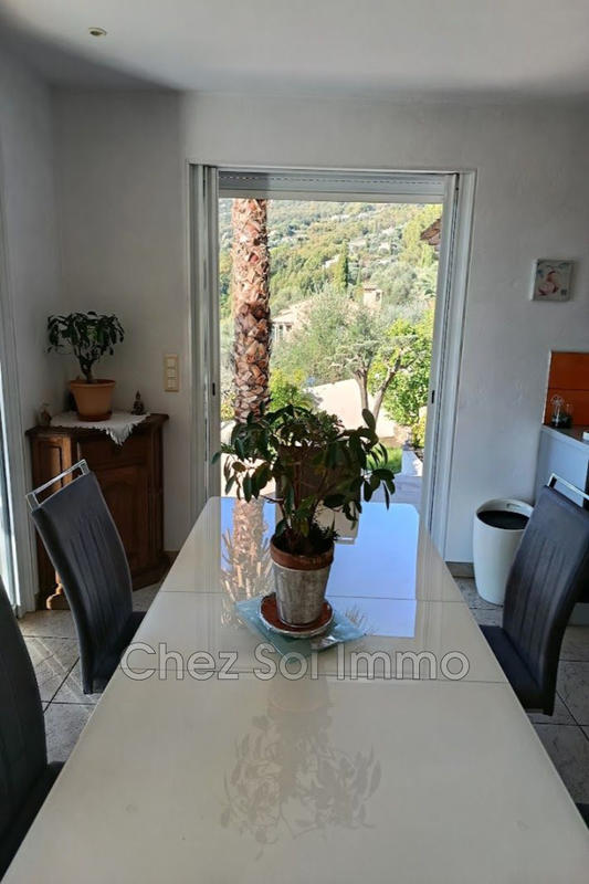 Maison - 160 m² - 5 pièces