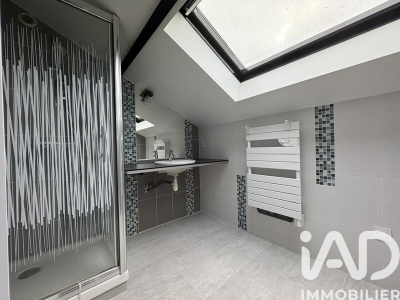 Maison - 196 m² - 6 pièces