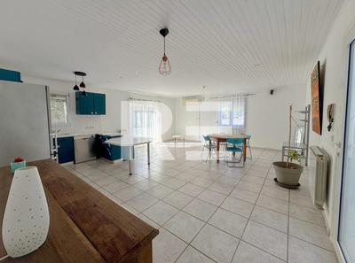 Villa - 75 m² - 3 pièces