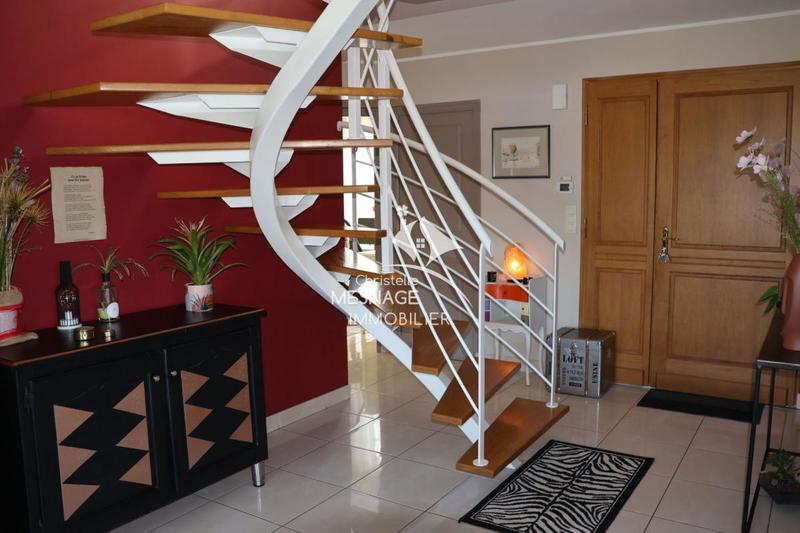 Maison - 172 m² - 7 pièces