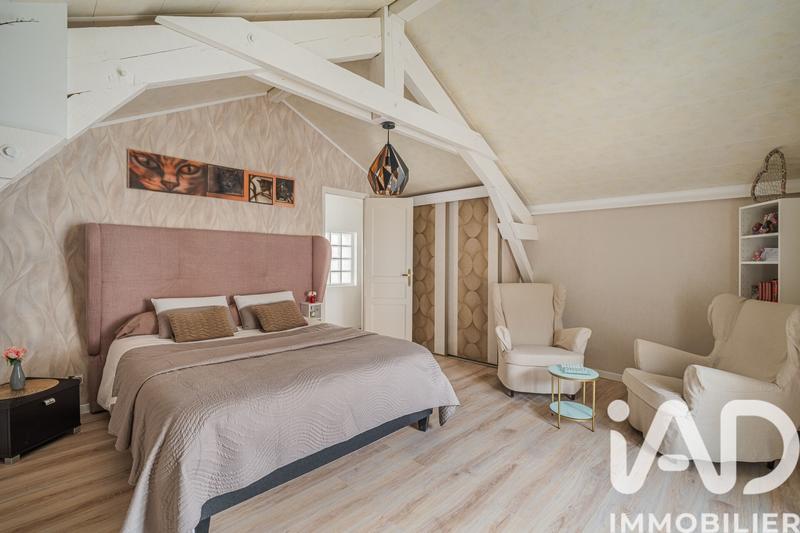 Maison - 137 m² - 6 pièces