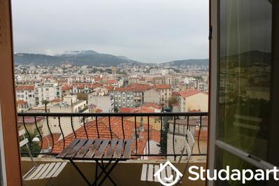 Chambre - 12 m² - 1 pièce