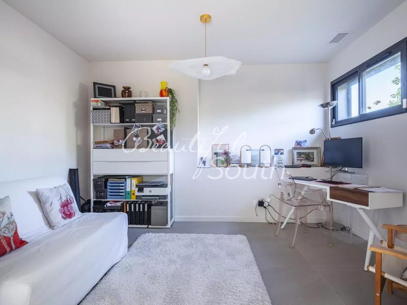 Villa - 180 m² - 4 pièces