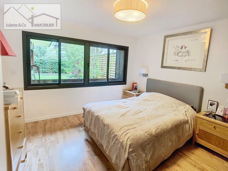 Appartement - 178 m² - 5 pièces