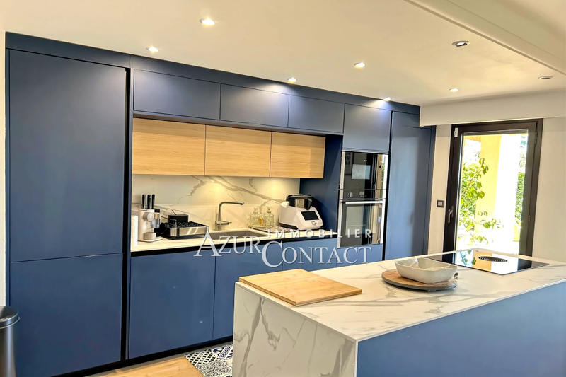 Appartement - 115 m² - 5 pièces