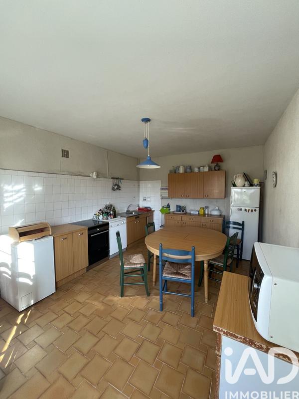 Maison - 281 m² - 11 pièces