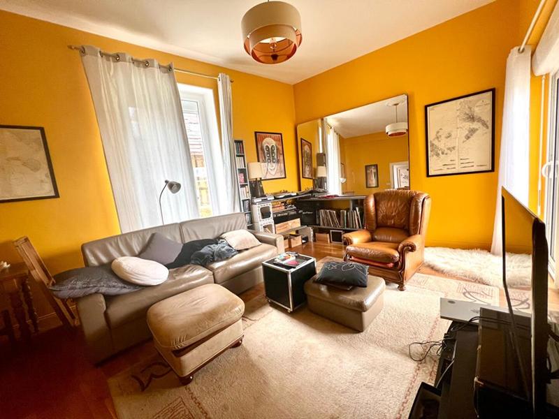 Propriété - 129 m² - 6 pièces
