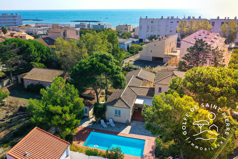 Villa - 204 m² - 6 pièces