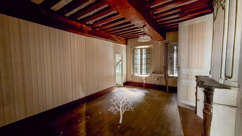 Maison - 281 m² - 6 pièces