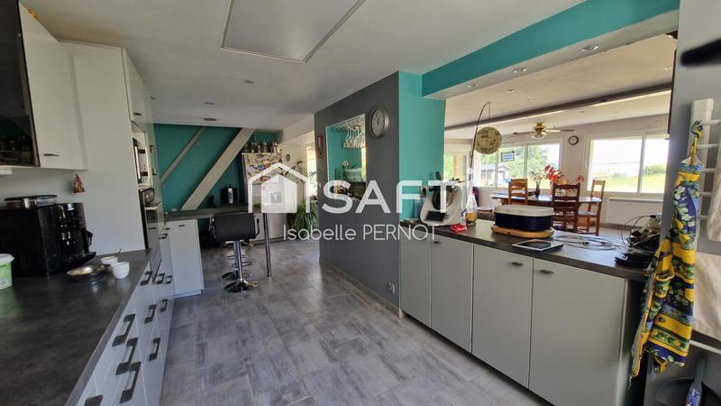 Maison de village - 191 m² - 7 pièces